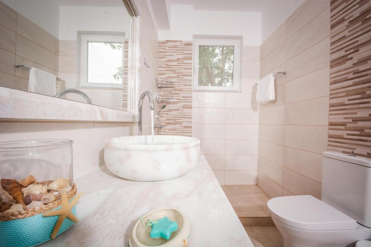 Seaside Apartments กาลีลิเมเนส ภายนอก รูปภาพ